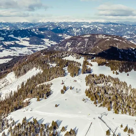 Дом отдыха Alpenchalet Lambert