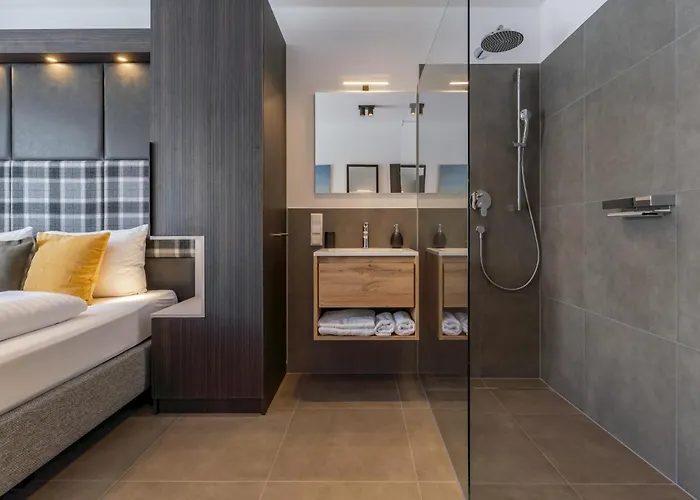 Alpenchalet Lambert بيت للعطل *