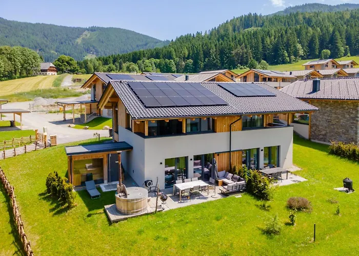 Alpenchalet Lambert بيت للعطل *